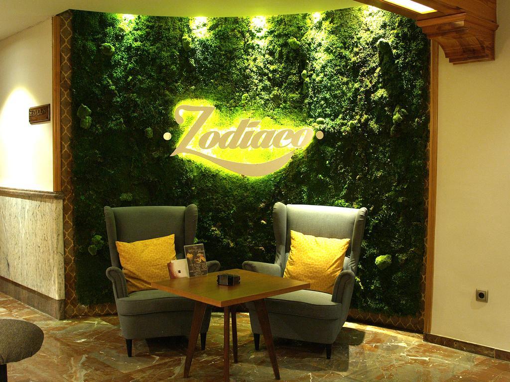 Hotel Zodiaco 바일렌 외부 사진