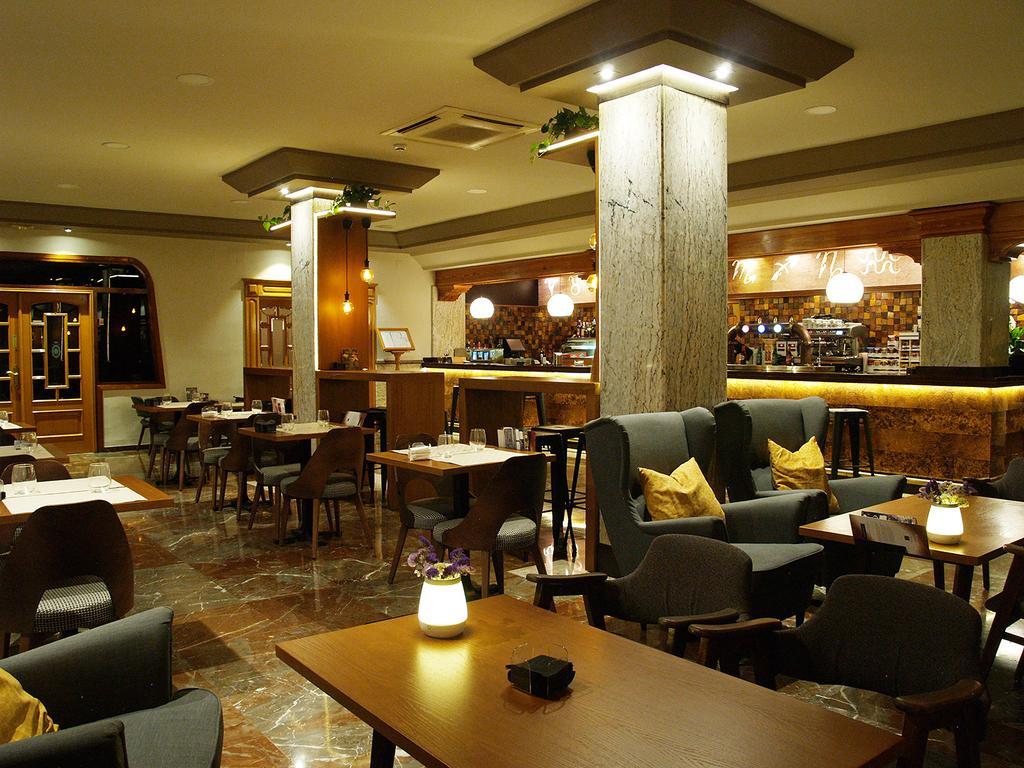 Hotel Zodiaco 바일렌 외부 사진