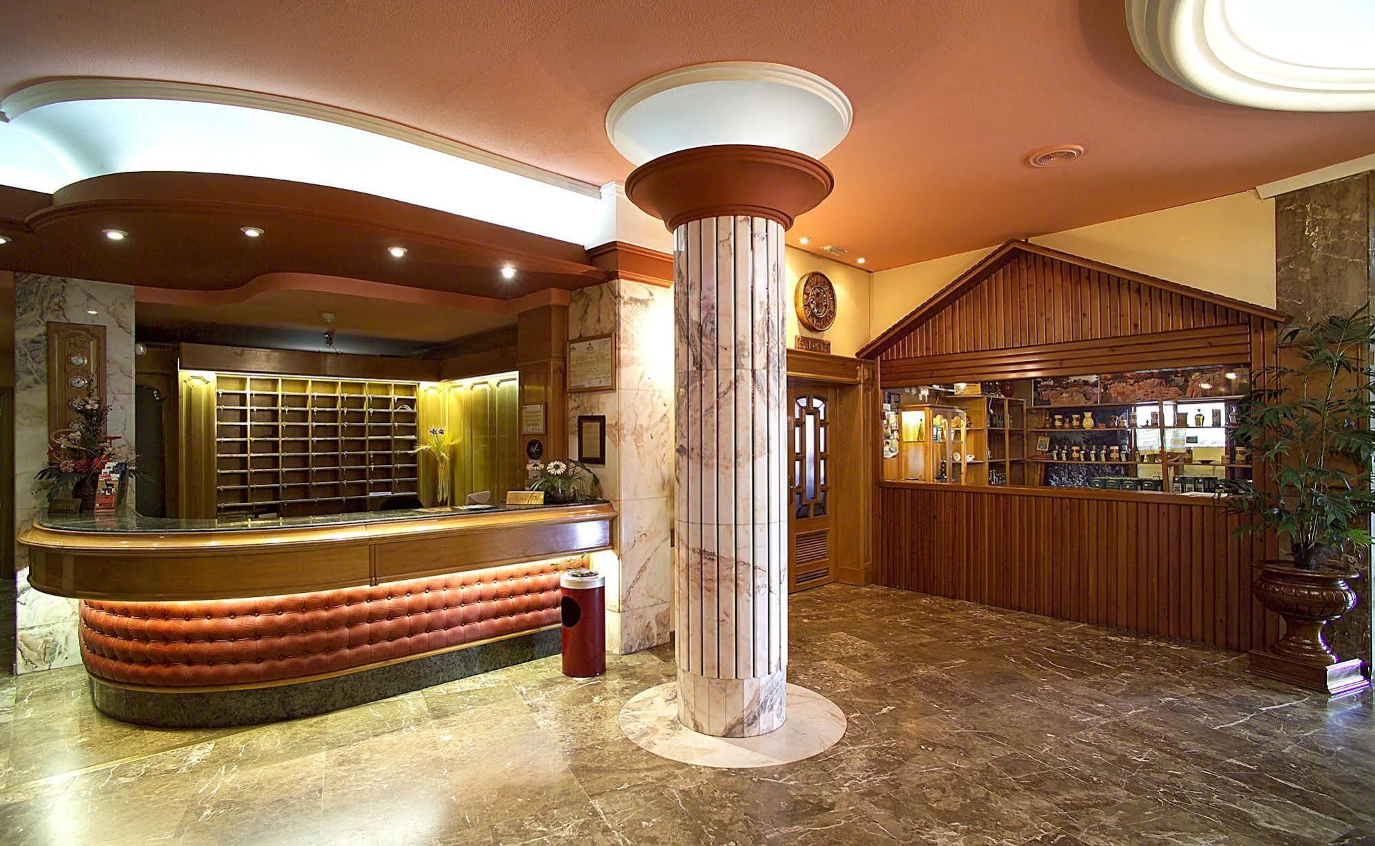 Hotel Zodiaco 바일렌 내부 사진